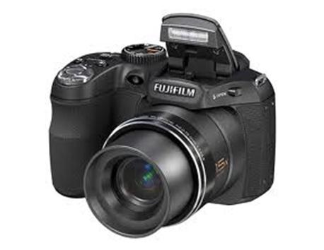 Fujifilm Finepix S1700 12.0MP 3" LCD Dijital Fotoğraf Makinesi (HD Video)