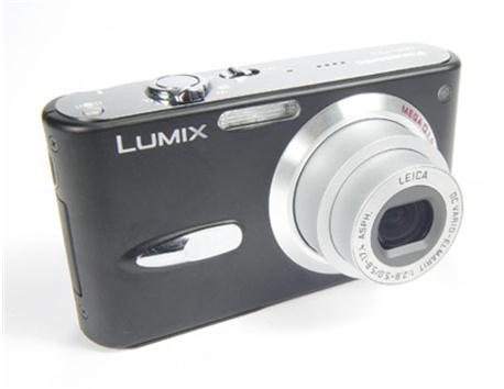 EKsiksiz Panasonic Lumix DMC-FX3 Dijital Fotoğraf Makinesi  