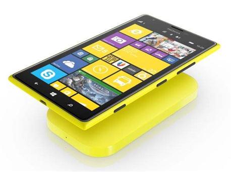 NOKIA LUMIA ICIN KABLOSUZ SARJ STANDI KUTUSUNDA