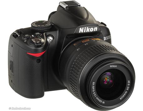 nikon d 3000 + 18mm-55mm lens + 55mm-200mm lens + çanta+hafızakartı+orjinal patarya sadece 1.000 tl