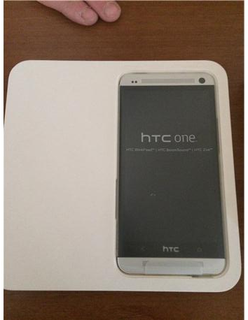 HTC ONE KACMAZZ 1350 TL SIFIR PAZARLIK SUNNETTIR KVK GARANTILI