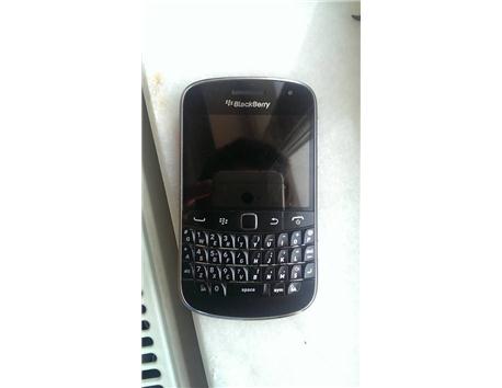 Blackberry 9900