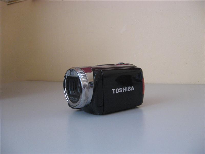 Toshiba Camileo H20