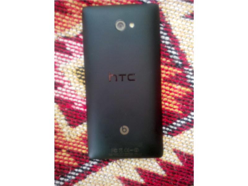 750 HTC 8X camı az bir şey çatlak 