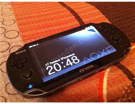 PS VITA 3G TAŞIMA ÇANTASI +11 ADET KUTULU PS4 OYUNU 