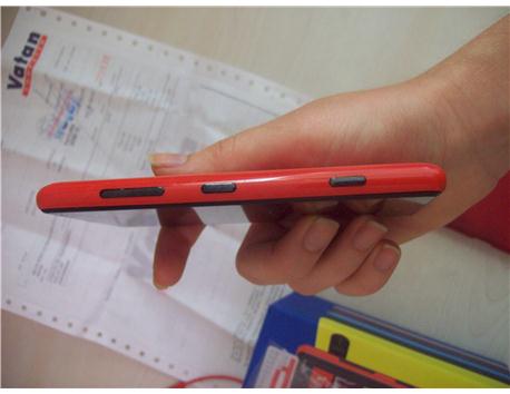 Lumia 820 Kırmızı Çiziksiz Garantili iPhone Takaslı