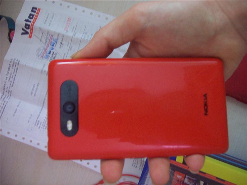 Lumia 820 Kırmızı Çiziksiz Garantili iPhone Takaslı