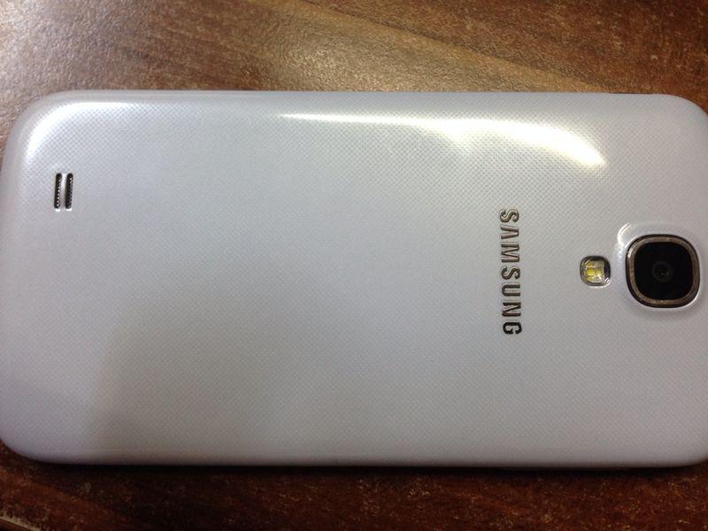 Samsung Galaxy s4 white 16 gb