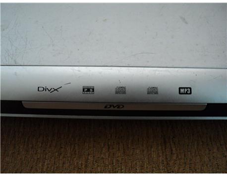 HOMETECH DVD PLAYER