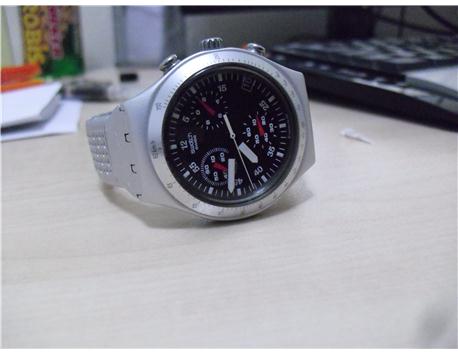 Çiziksiz Swatch Irony Chronos Aluminium YCS4024