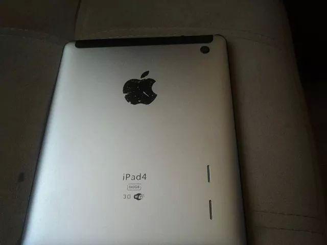 ipad4 tablet ve telefondur KACİRMAYIN..