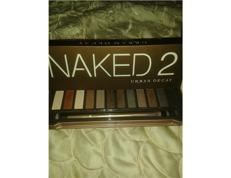 Naked 2 far paleti 45 tl