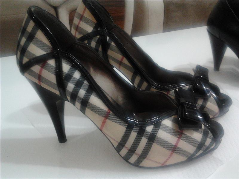 burberry desen 15 lira