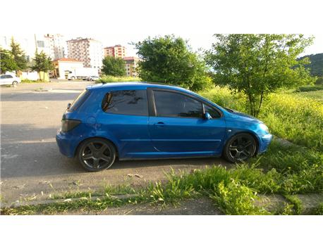 Asfalt canavari peugeot 307 148 HP