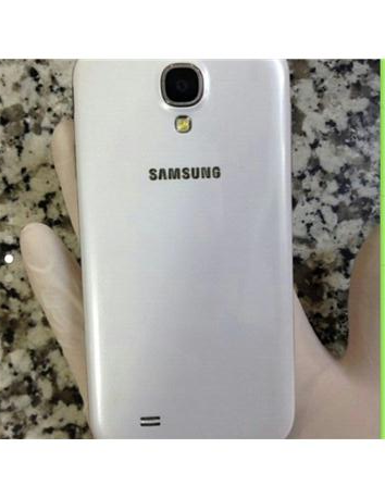 Samsung s4 , Temiz , Takasli