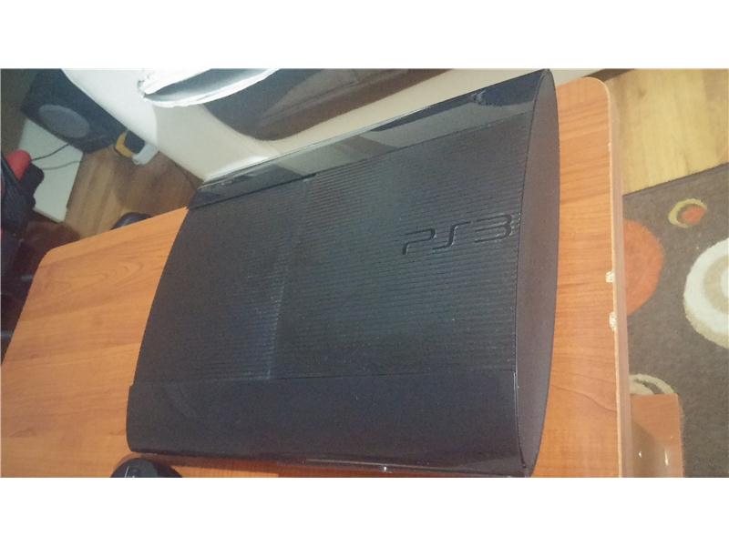 Super slim ps3 12gb +2 oyun çok temiz 