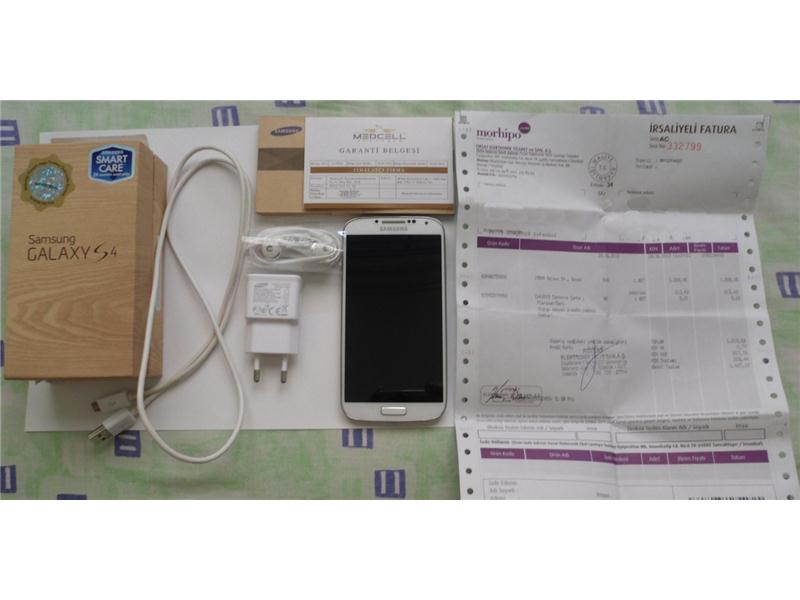 SAMSUNG GALAXY S4 8 GB