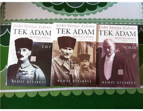 şevket süreyya aydemir 1. adam 2. adam 6 lı set sıfır