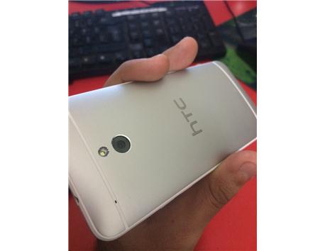 Tertemiz HTC ONE MİNİ ÇİZİKSİZ