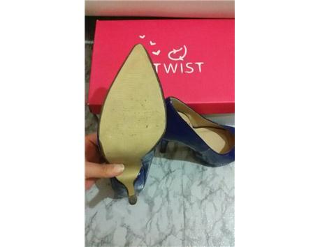 TWIST Parlement Mavisi Stiletto