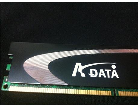 A-DATA 2 GB DDR2 800 MHz GAMING SERIES