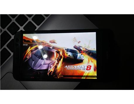 asus zenfone5-6 takaslı HTC desire 616 