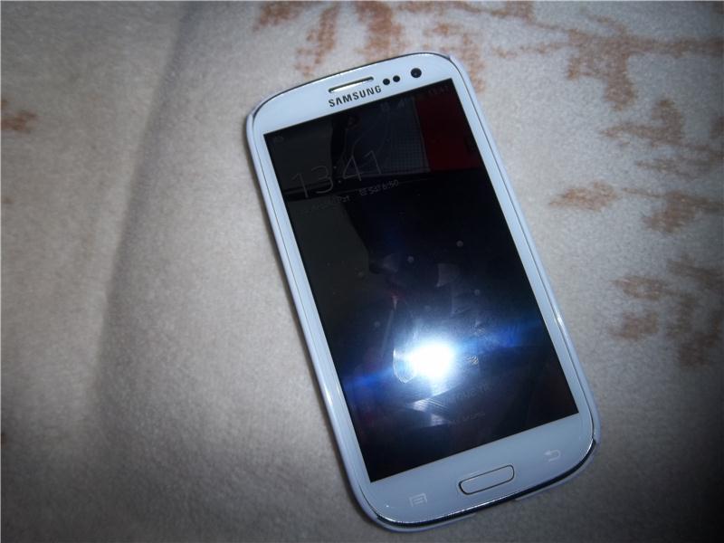 SAMSUNG GALAXY S3 16GB BEYAZ TAKAS A ACIK İPHONE4S XPERİA Z ÜST VERİLİR