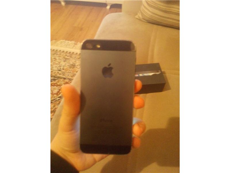 iPhone 5 temiz kutulu full aksesuarlı