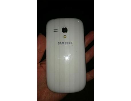 Samsung Galaxy SIII mini I8200 beyaz