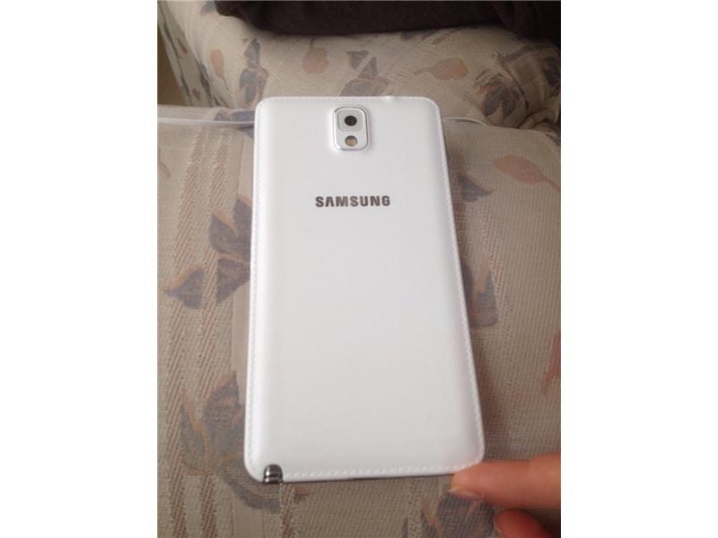 Samsung Note3, 1500 TL aciL