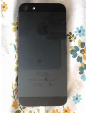 iphone 5 çizik ezik yok, takaslı temiz adıma pasaport kayıtlı...