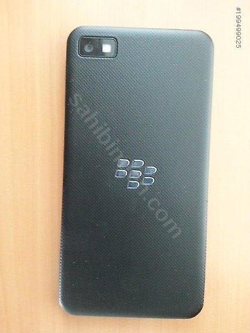 Kusursuz Blackbeery Z10 20 ay garantisi var