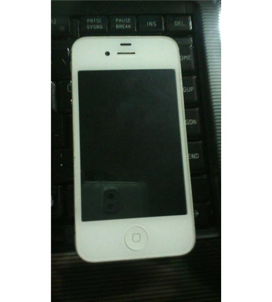 İPHONE 4S 32 GB BEYAZ