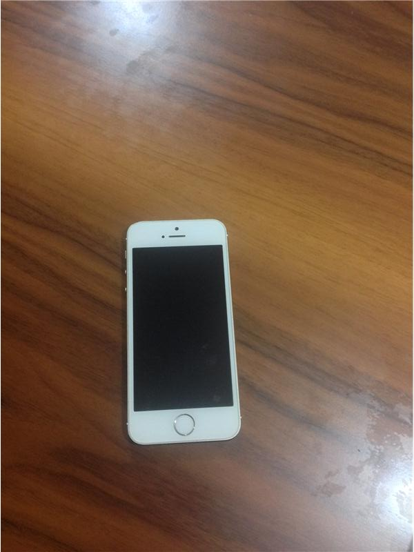 İphone 5s gold note 3 lg g3 takas olur.