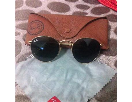 RAYBAN ORJİNAL GÖZLÜK 300 TL PAZARLIK PAYI VARDIR 