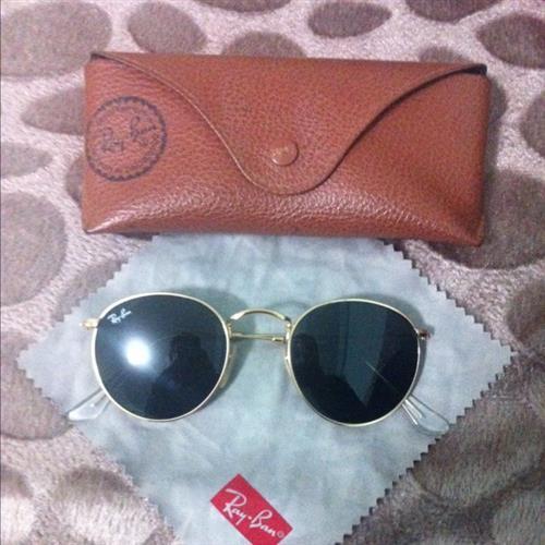 RAYBAN ORJİNAL GÖZLÜK 300 TL PAZARLIK PAYI VARDIR 