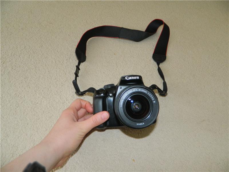 canon eos 1100d