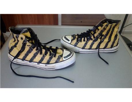 % 100 ORJİNAL CONVERSE VE NEW BAKANI 3 AYAKKABI SADECE 60 TL OLDUKÇA TEMİZ VE KUSURSUZLAR 38 NUMARA