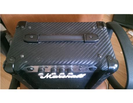 MARSHALL KARBONFİBER MG 10 CF +FENDER KABLO TEMİZ