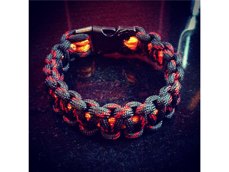 paracord bileklik