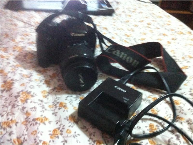 Canon eos 1100d 