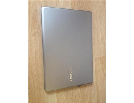 Samsung NP530U3B ULTRABOOK LAPTOP