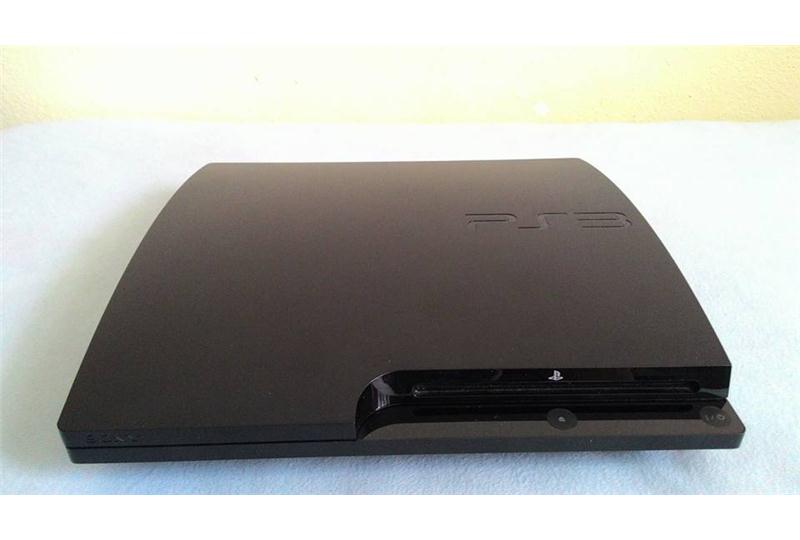 Playstation 3 320 Gb Slim + 6 Orjinal Oyun Hediyeli