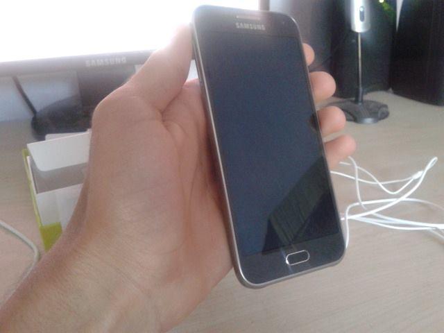 SAMSUNG GALAXY E5 