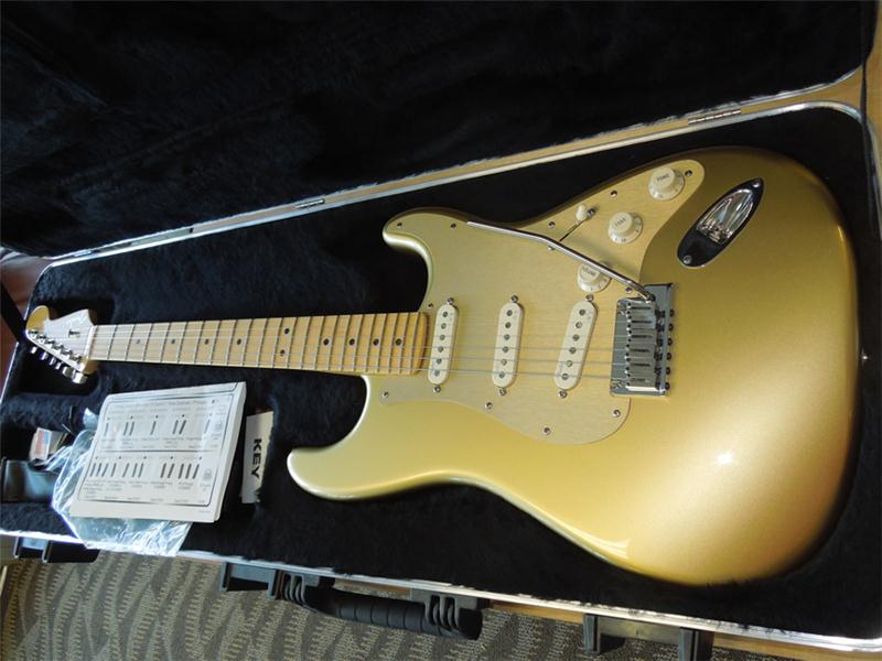 FENDER U.S.A STRAT DELUXE FSR GODEN AZTEC TERTEMİZ