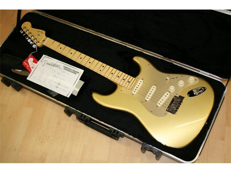 FENDER U.S.A STRAT DELUXE FSR GODEN AZTEC TERTEMİZ