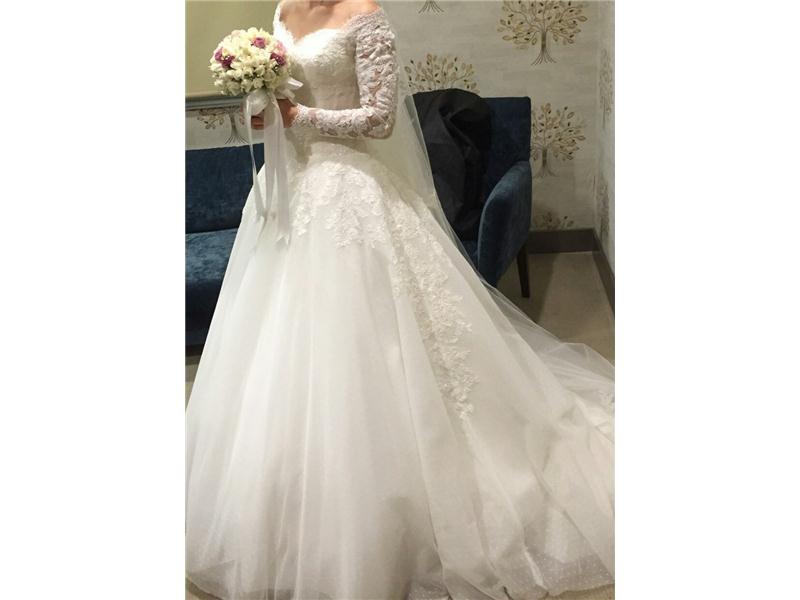 Kargo ucretsiz, Pronovias marka 5500 tl degerinde, 1 kez giyilmis, tertemiz gelinlik, 