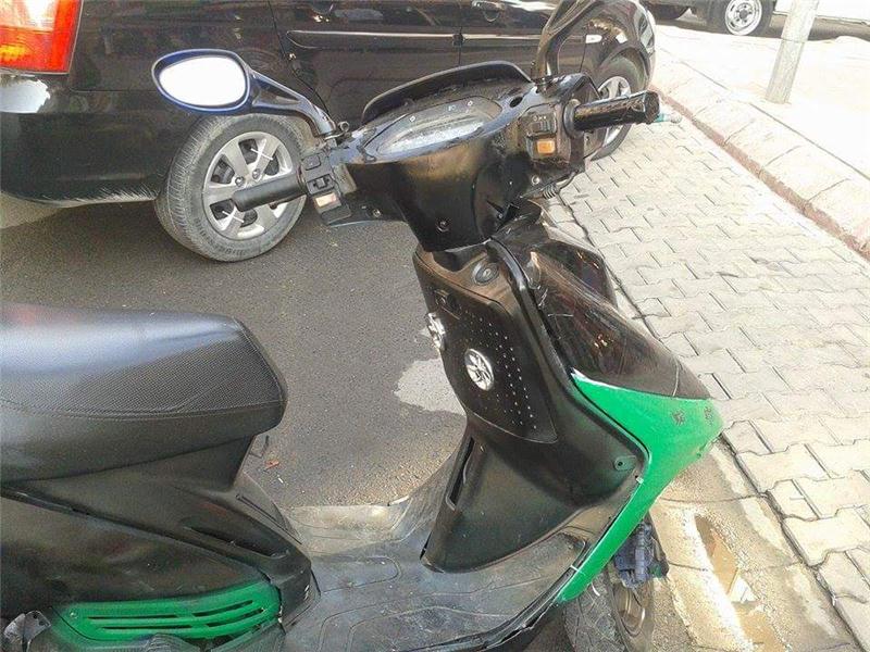 Temiz scoter bakımlı