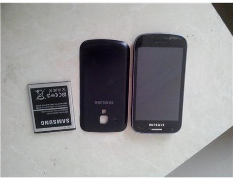 SAMSUNG trend GT s7560 