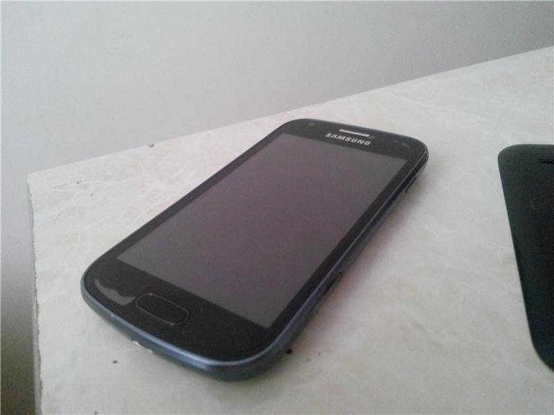 SAMSUNG trend GT s7560 